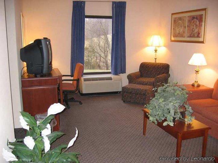 Hampton Inn Front Royal Pokoj fotografie